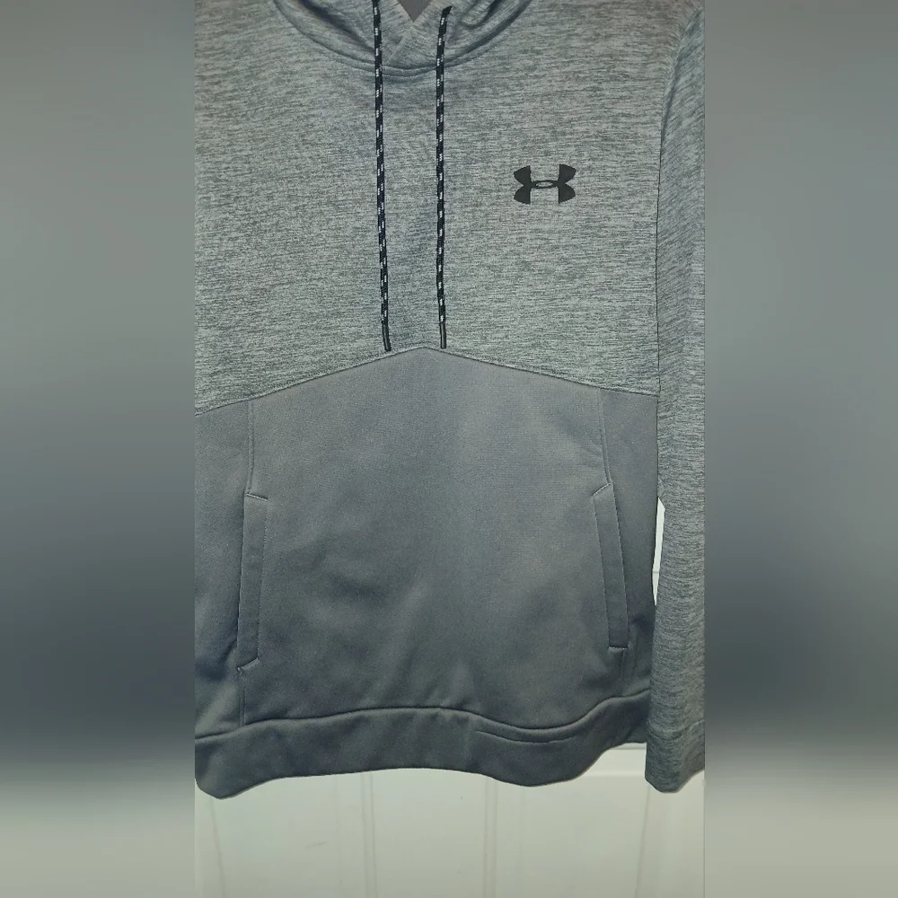 Under Armour Hoodie Men's Medium Athleisere Casual Wear - Picture 3 of 4